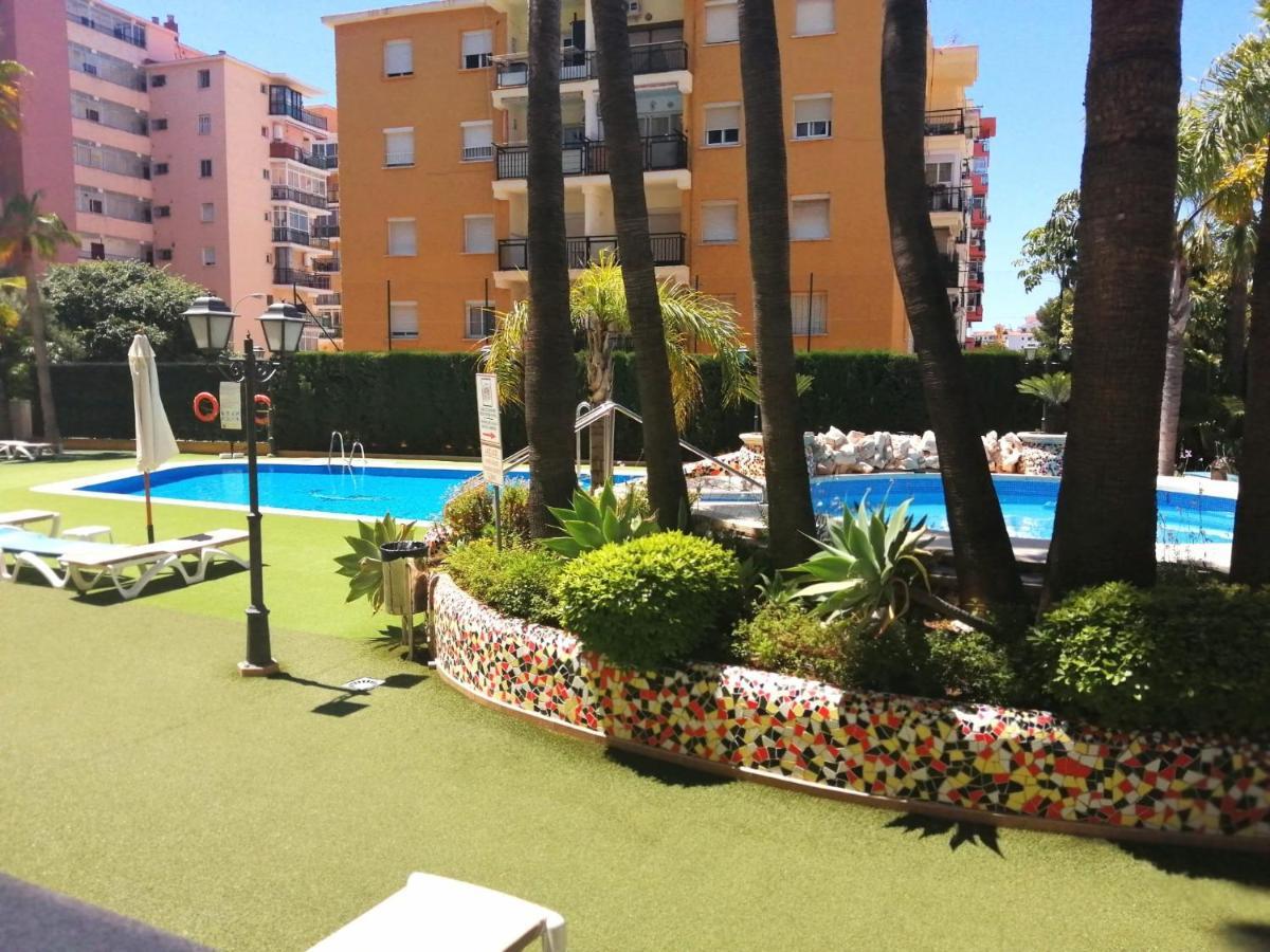 Fuengirola Apartamento Vacacional Mediterraneo Real Экстерьер фото