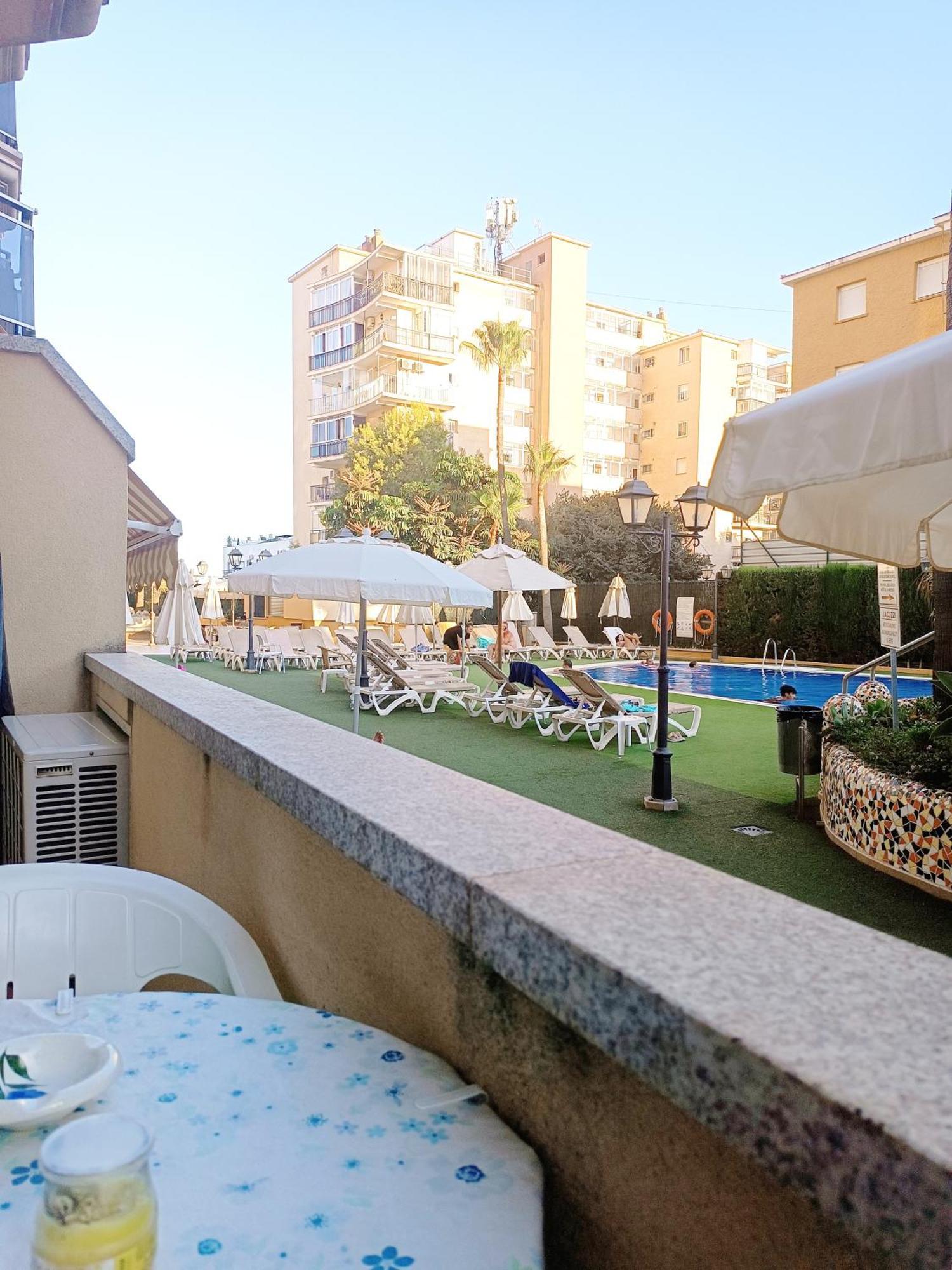 Fuengirola Apartamento Vacacional Mediterraneo Real Экстерьер фото